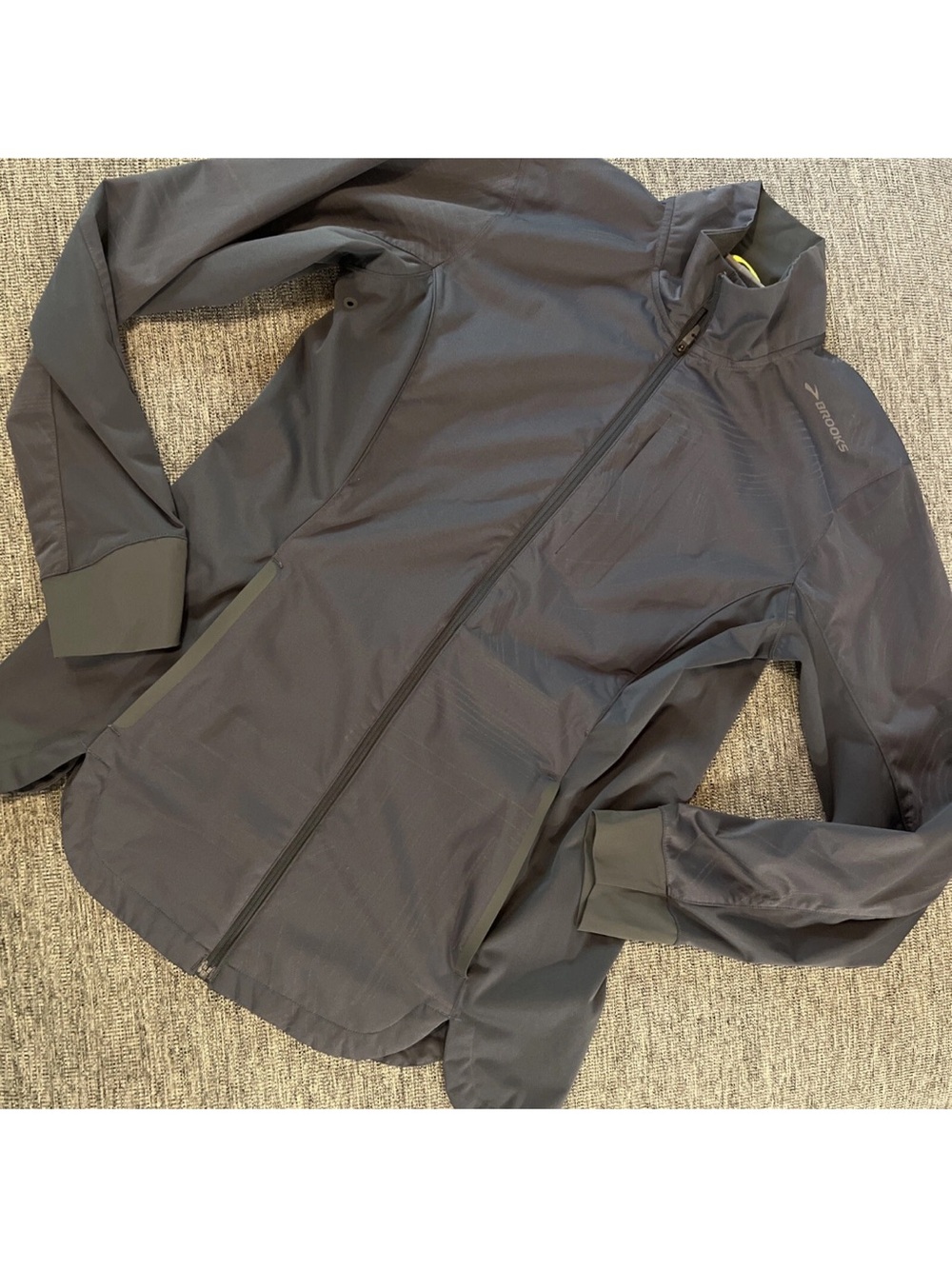 Unisex Brooks Reflective Running Jacket Sz Medium